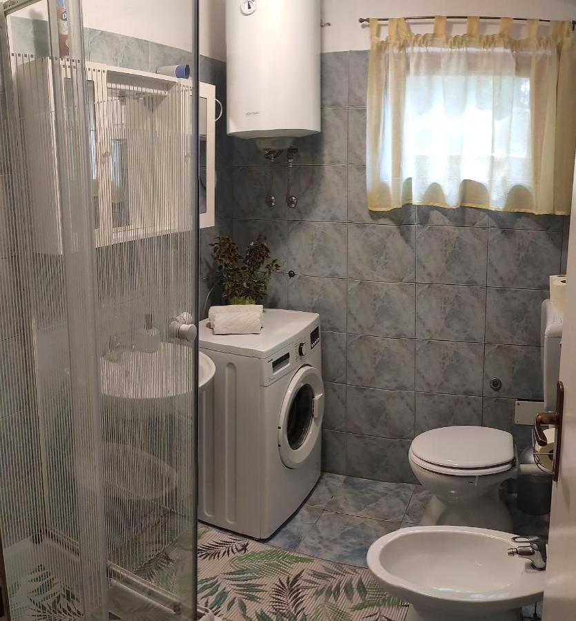 Kuca Za Odmor Tri Sunca Villa Pula Exterior photo